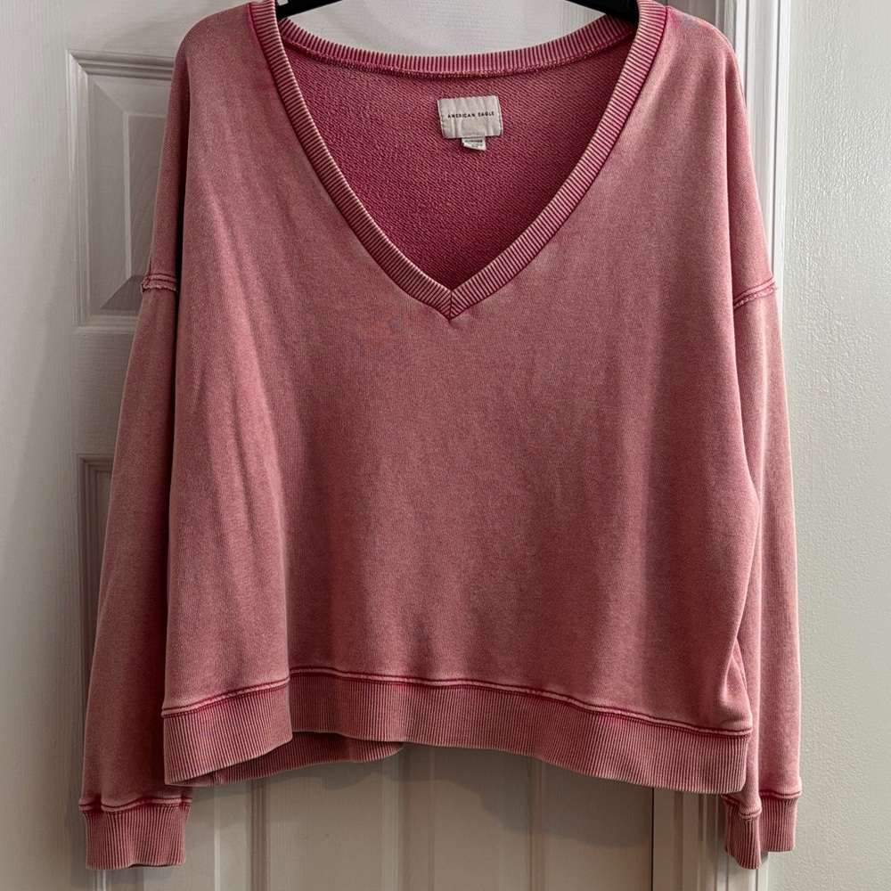 AE V-Neck Sweatshirt